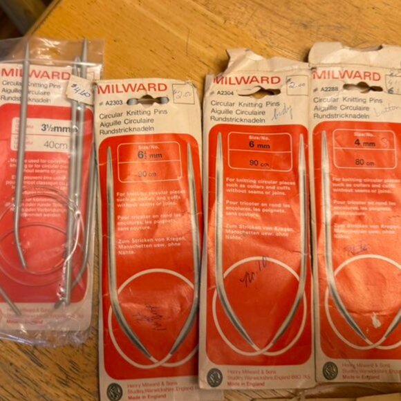 Vintage Bundle of Circular Knitting Needles - Picture 2 of 5